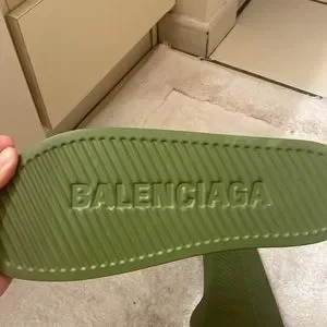 Kaki green balenciaga pool men sandals size 8 Balenciaga | Shoes | Kaki Green Balenciaga Pool Men Sandals  main image 4
